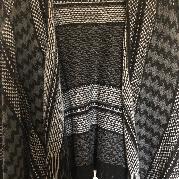 Cardigan - Picture 3 of 3